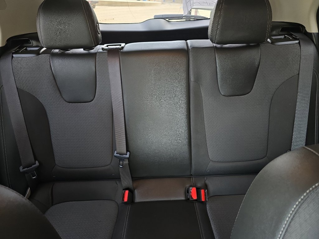 Used 2025 Buick Encore GX Preferred image 29