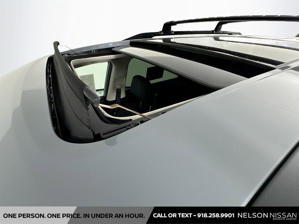 New 2026 Nissan Pathfinder Platinum image 22