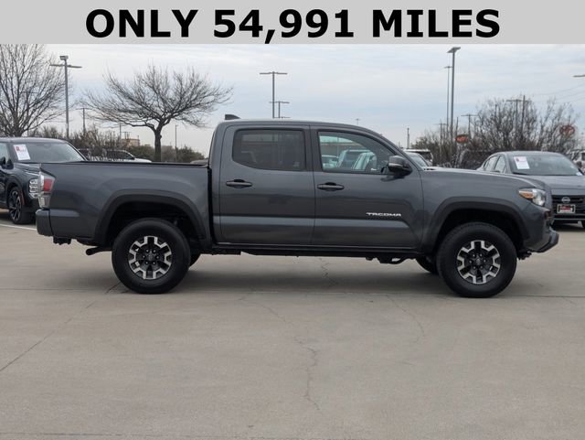 Used 2023 Toyota Tacoma TRD Off-Road w/ Technology Package image 4