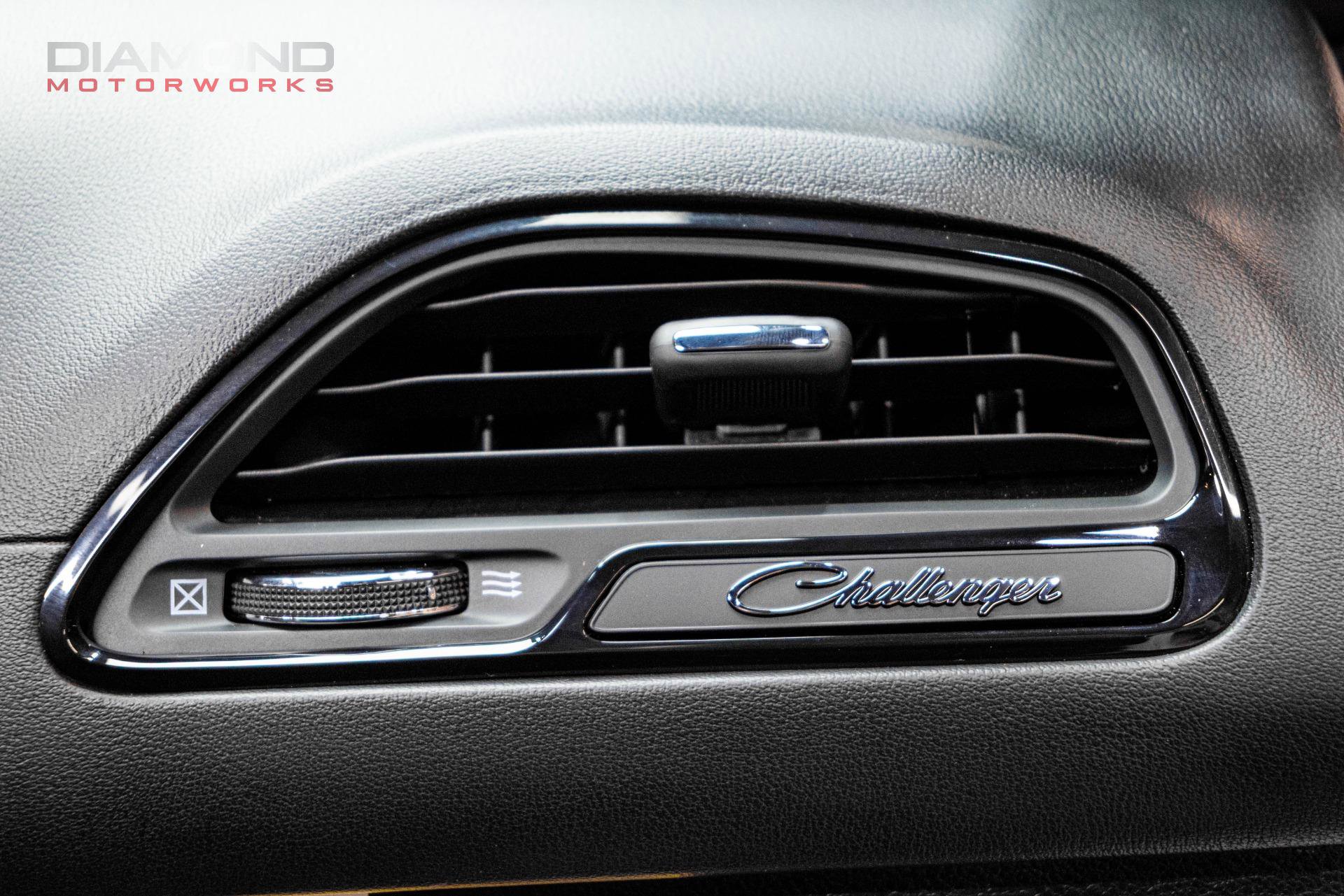 Used 2023 Dodge Challenger R/T w/ T/A Package image 17