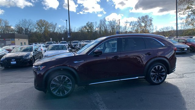 Used 2024 MAZDA CX-90 Plug-In Hybrid w/ Premium Plus image 2