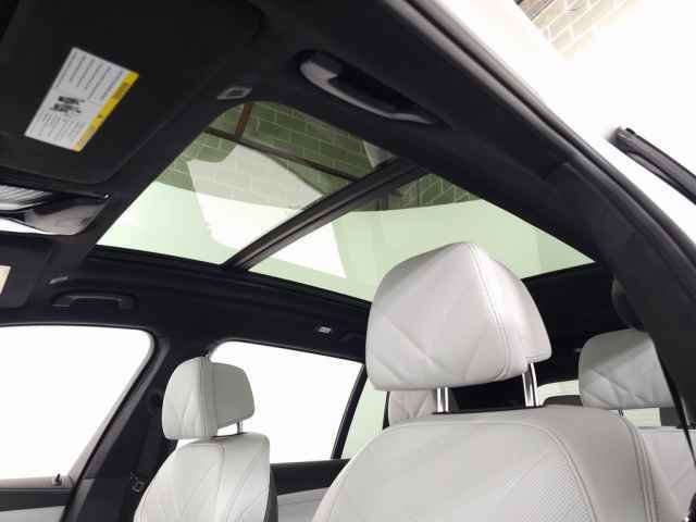 Used 2024 BMW X7 xDrive40i w/ M Sport Package image 18