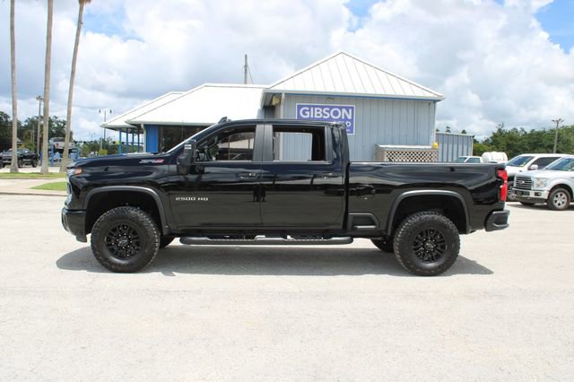 Used 2025 Chevrolet Silverado 2500 ZR2 w/ Technology Package image 6
