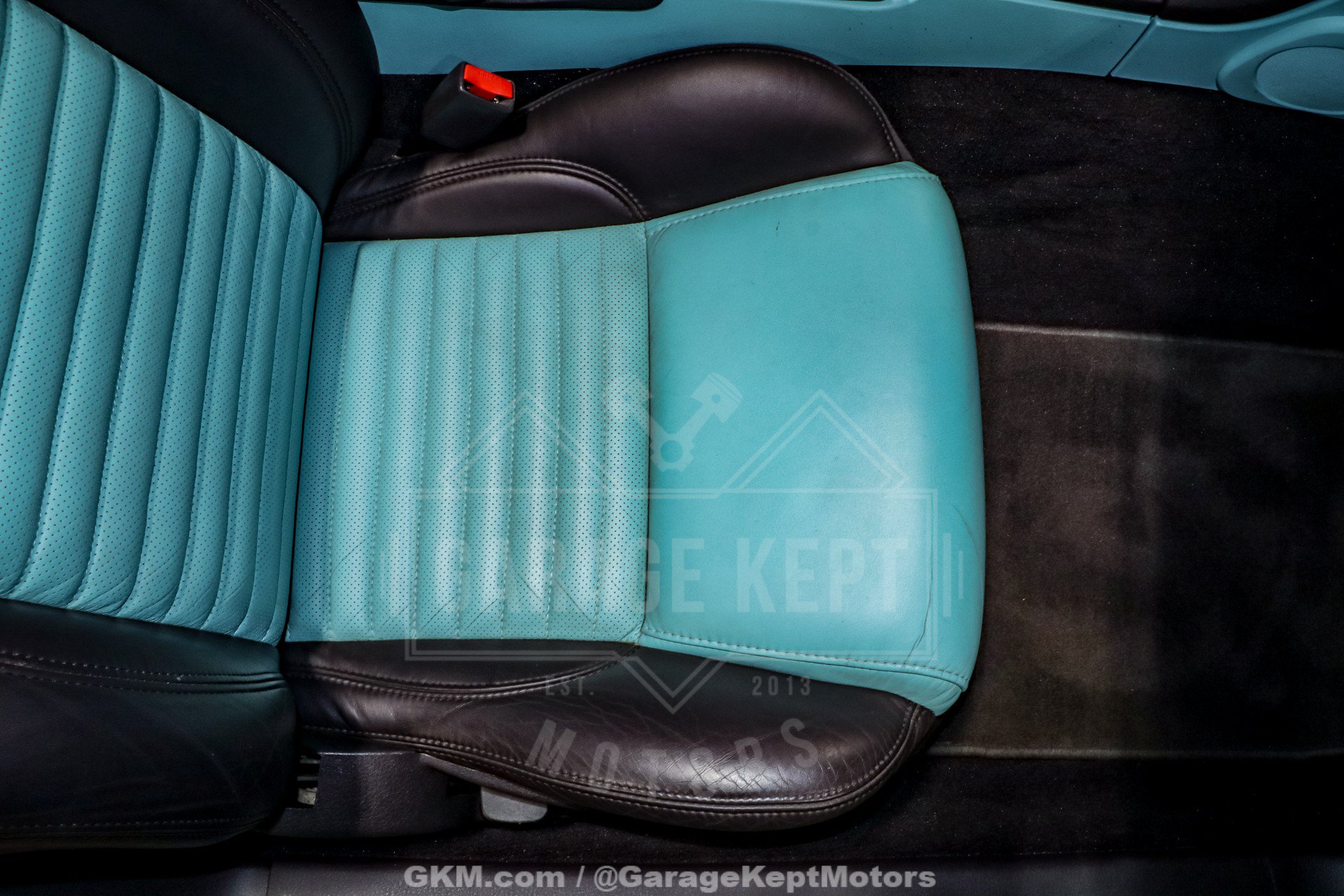 Used 2002 Ford Thunderbird RWD image 98
