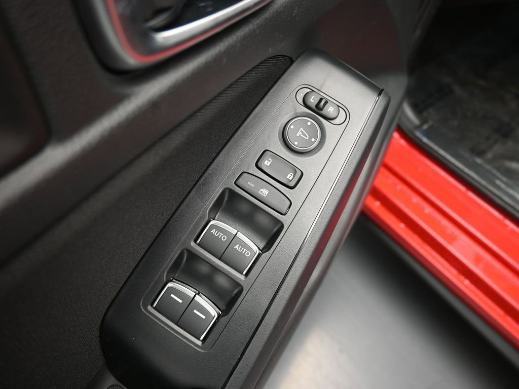 Certified 2025 Honda Civic Sport image 31