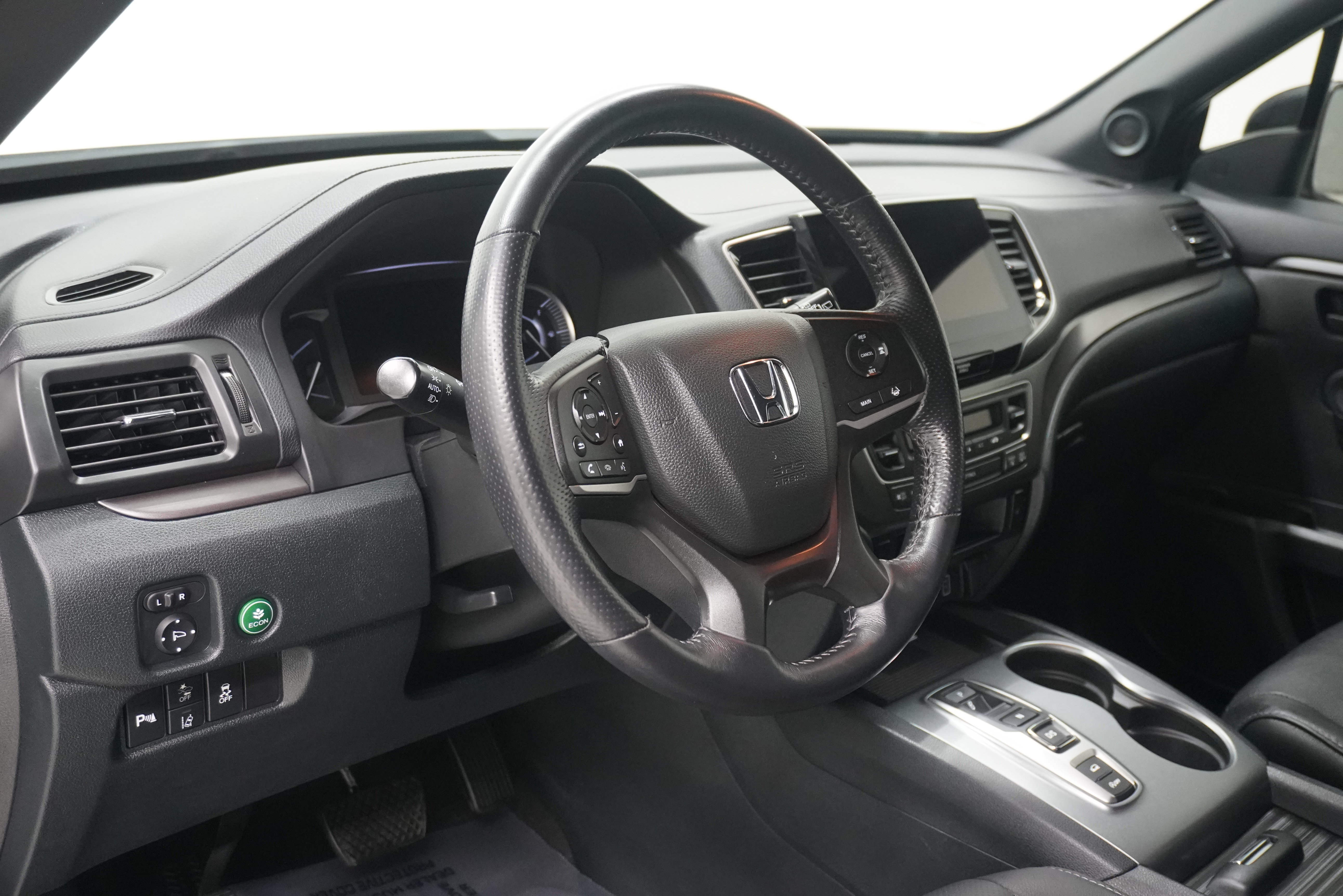 Used 2023 Honda Passport EX-L image 10