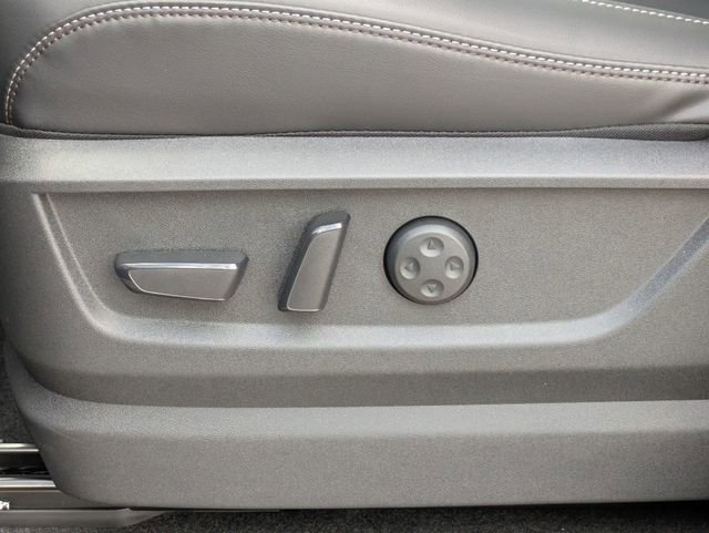 New 2026 Nissan Armada Platinum image 16