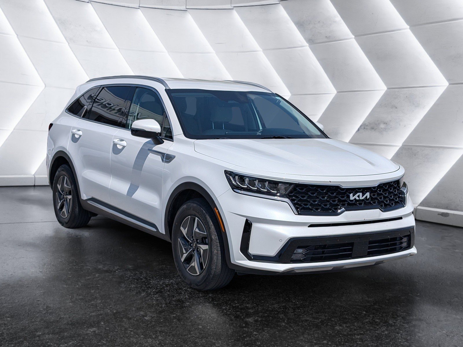 Used 2023 Kia Sorento EX image 2