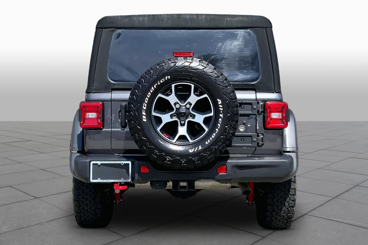 Used 2023 Jeep Wrangler Rubicon AWD/4WD image 5