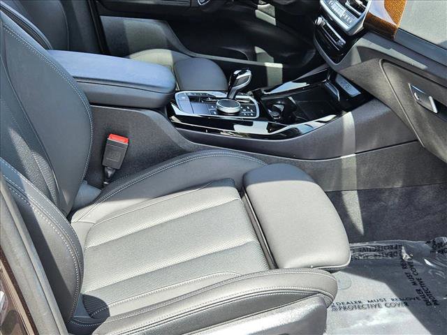Used 2024 BMW X3 xDrive30i w/ Premium Package w/ZPA AWD/4WD image 21