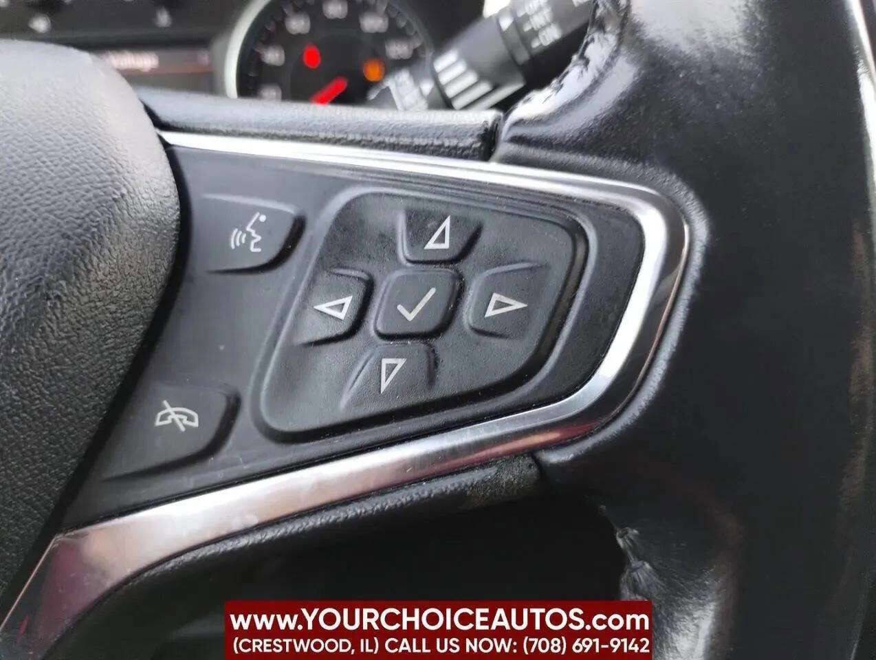 Used 2020 Chevrolet Equinox Premier image 32