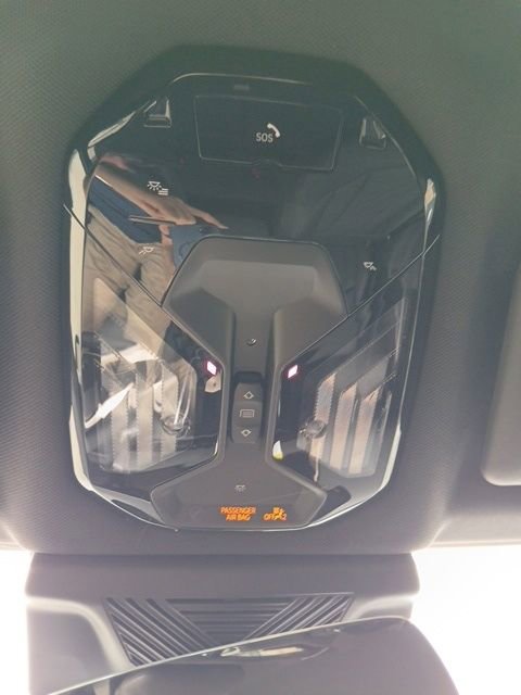 Used 2025 BMW X3 xDrive30i image 28