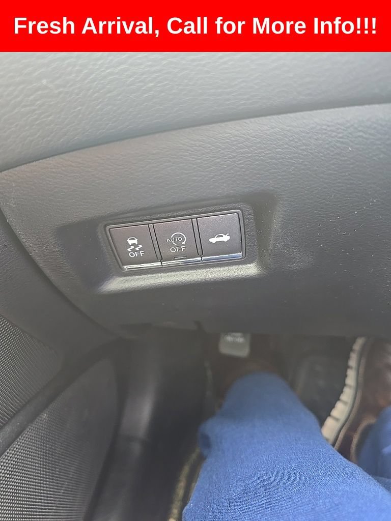 Used 2016 INFINITI Q50 Premium AWD/4WD image 12