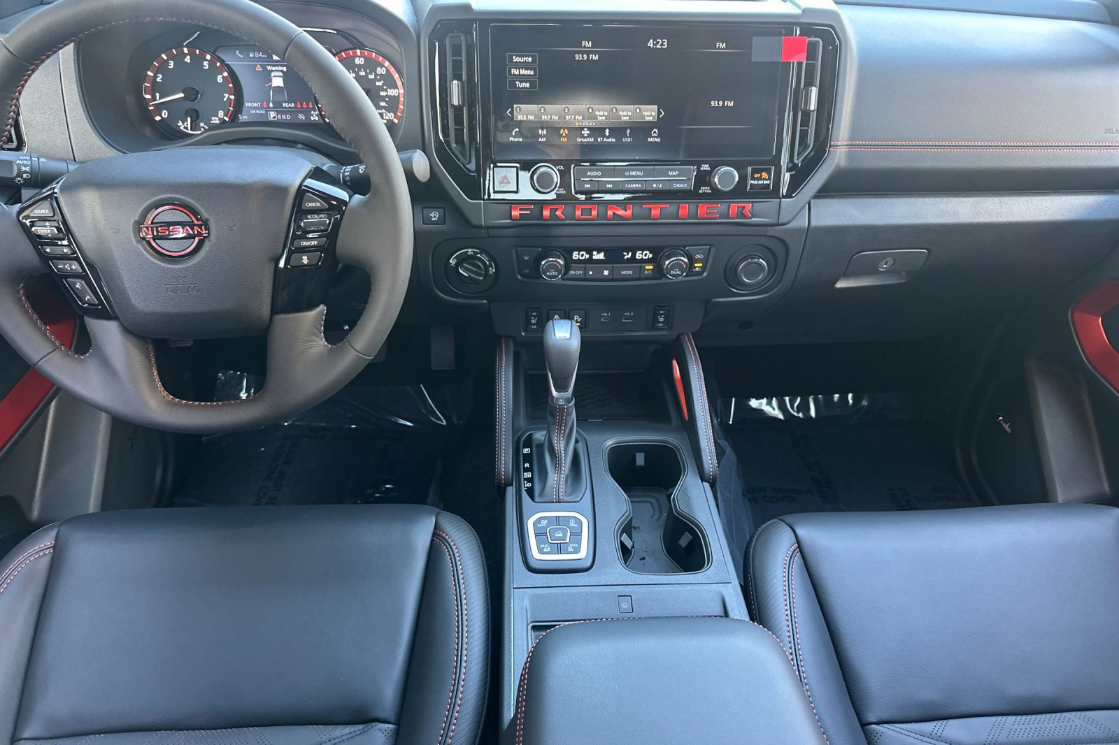 New 2027 Nissan Frontier PRO-4X w/ Pro Premium Package AWD/4WD image 16