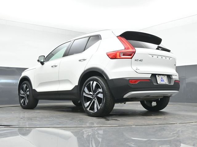 Used 2024 Volvo XC40 B5 Plus w/ Protection Package Premier AWD/4WD image 37
