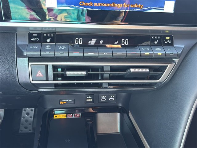 Used 2025 Toyota Camry XSE image 27