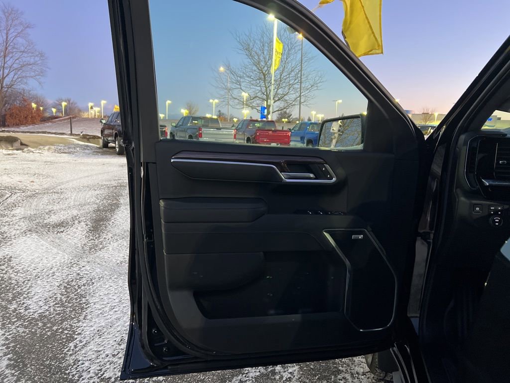 New 2025 Chevrolet Silverado 1500 RST w/ Convenience Package II image 7