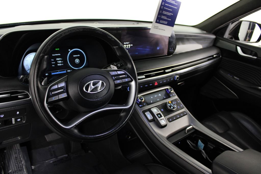 Used 2023 Hyundai Palisade Calligraphy image 19