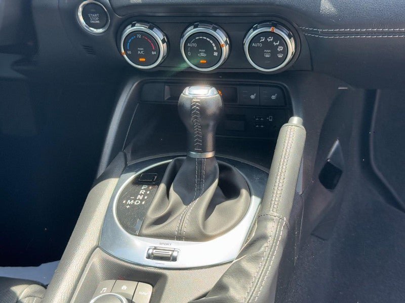 Used 2023 MAZDA MX-5 Miata Grand Touring RWD image 14