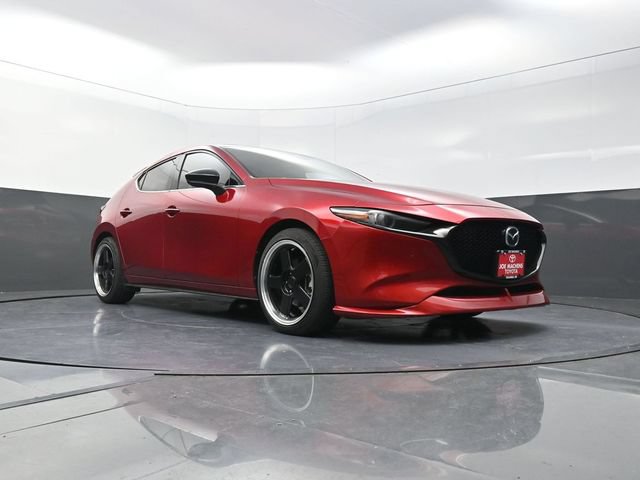 Used 2021 MAZDA MAZDA3 Hatchback w/Premium Plus Pkg AWD/4WD image 31