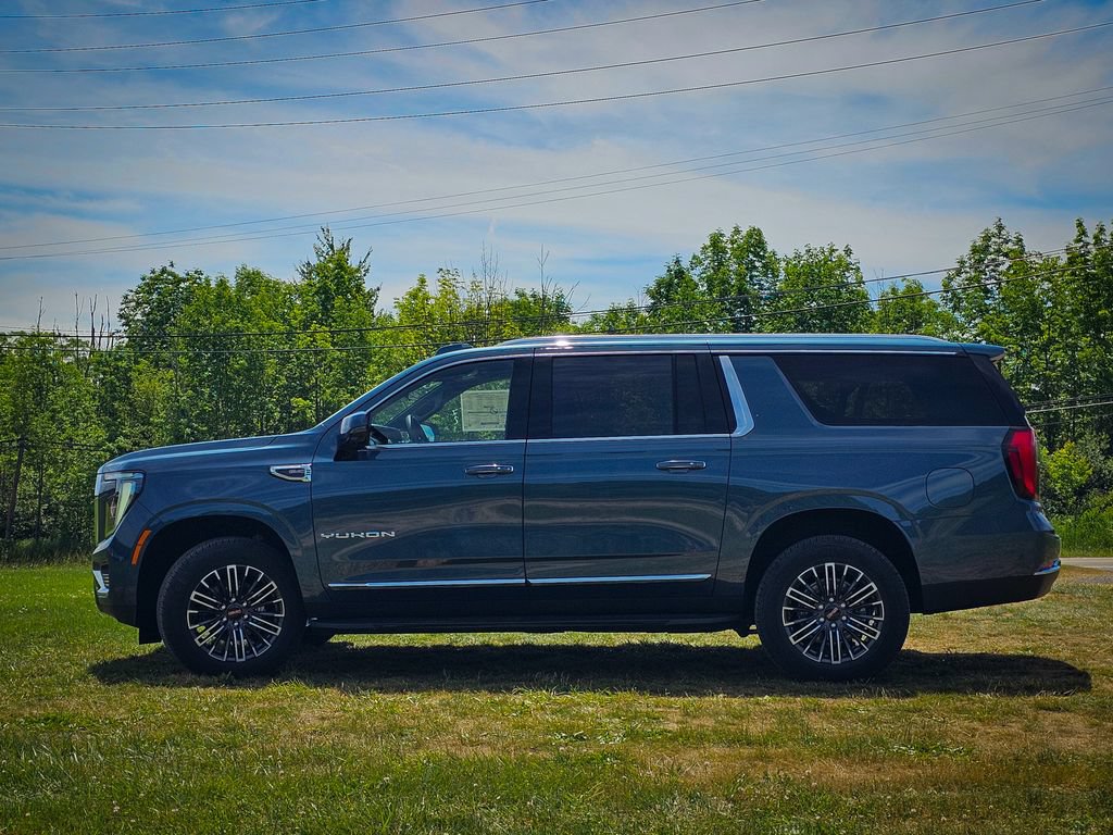 New 2026 GMC Yukon XL Elevation w/ Elevation Premium Package AWD/4WD image 6