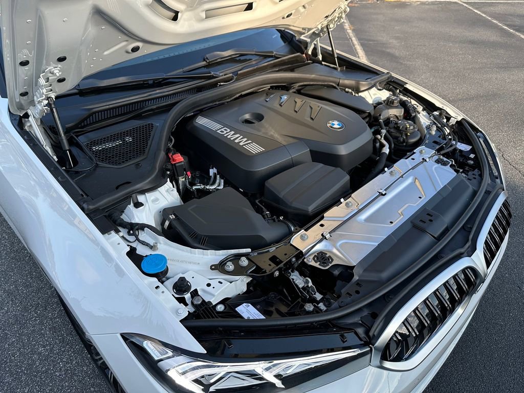 Used 2026 BMW 330i Sedan w/ Parking Assistance Package image 27