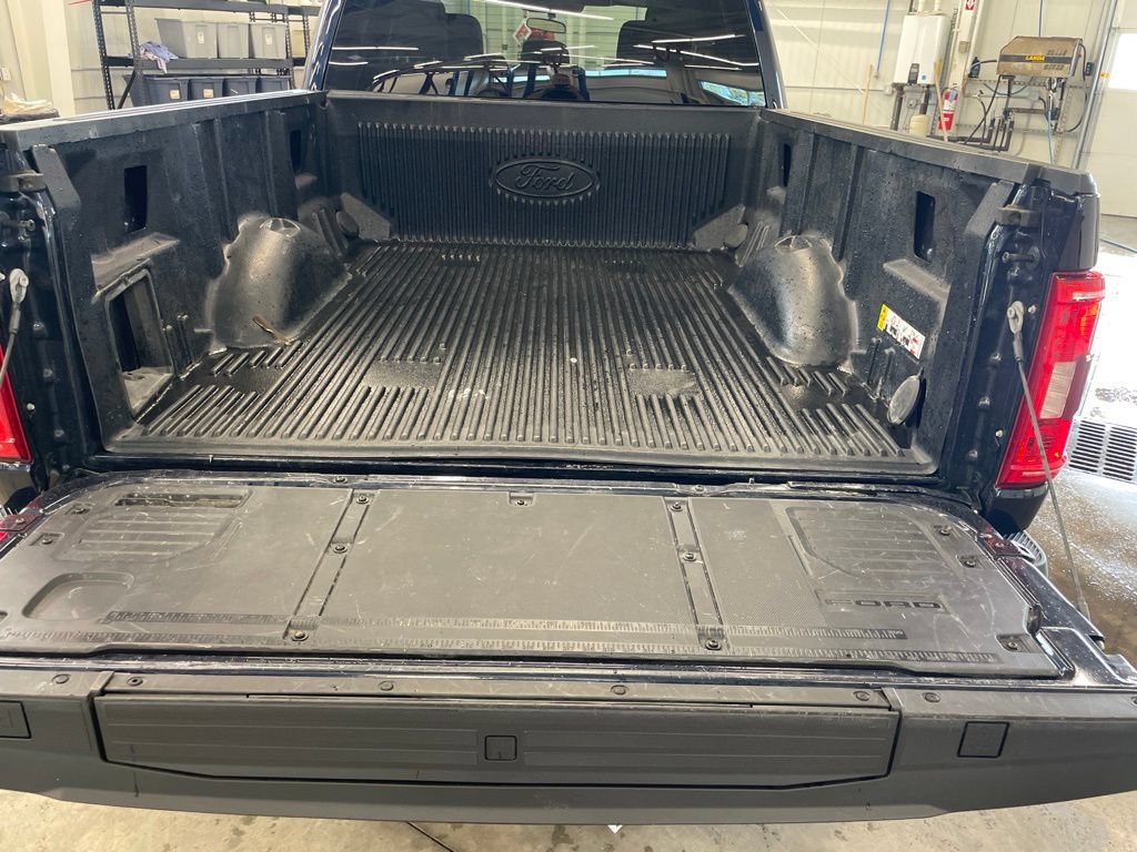 Used 2023 Ford F150 XLT w/ Trailer Tow Package AWD/4WD image 22