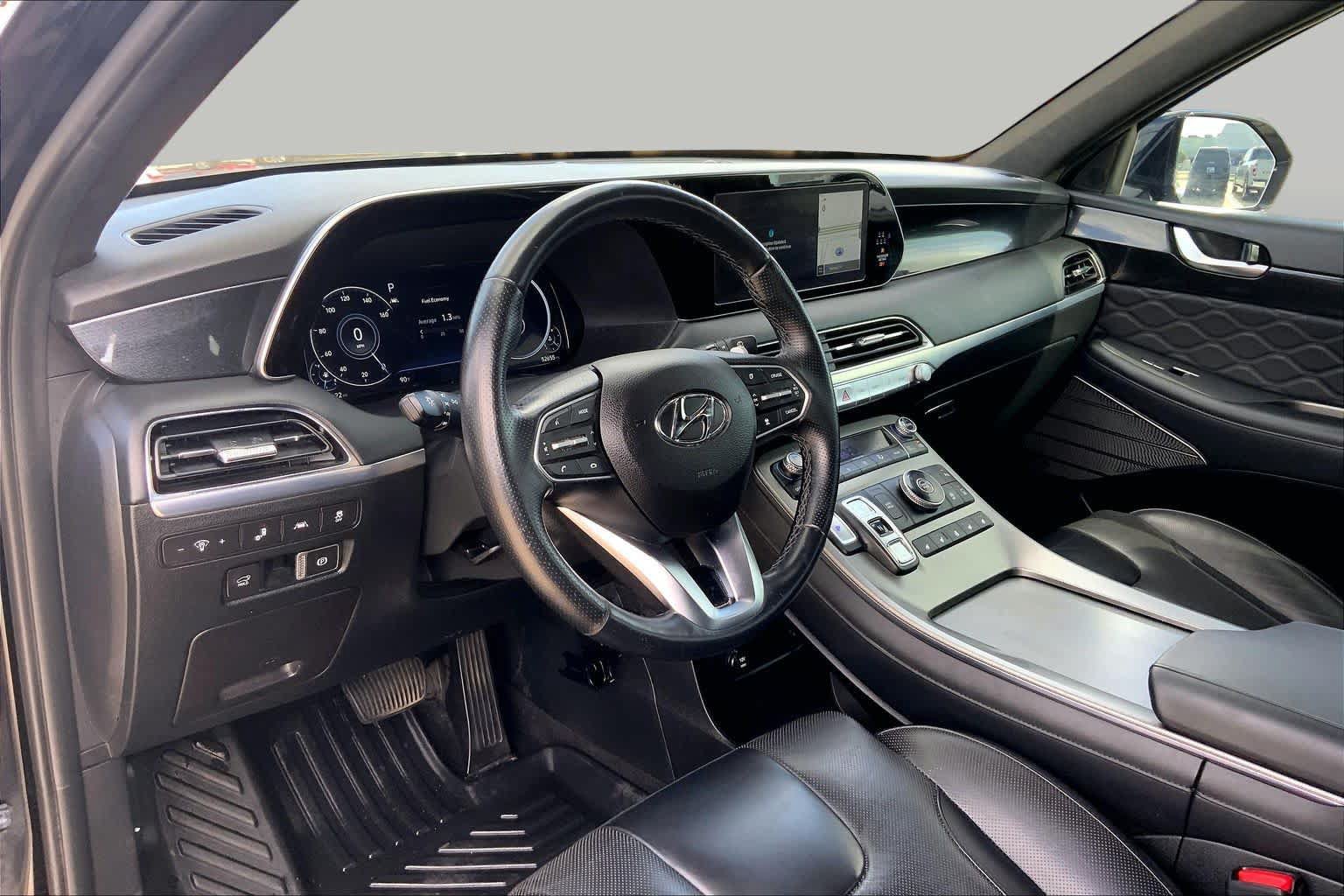 Used 2022 Hyundai Palisade Calligraphy FWD image 17