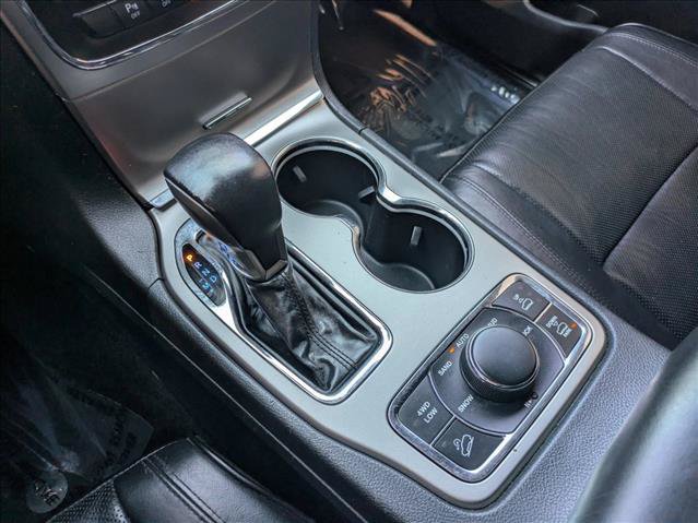 Used 2018 Jeep Grand Cherokee Overland AWD/4WD image 13