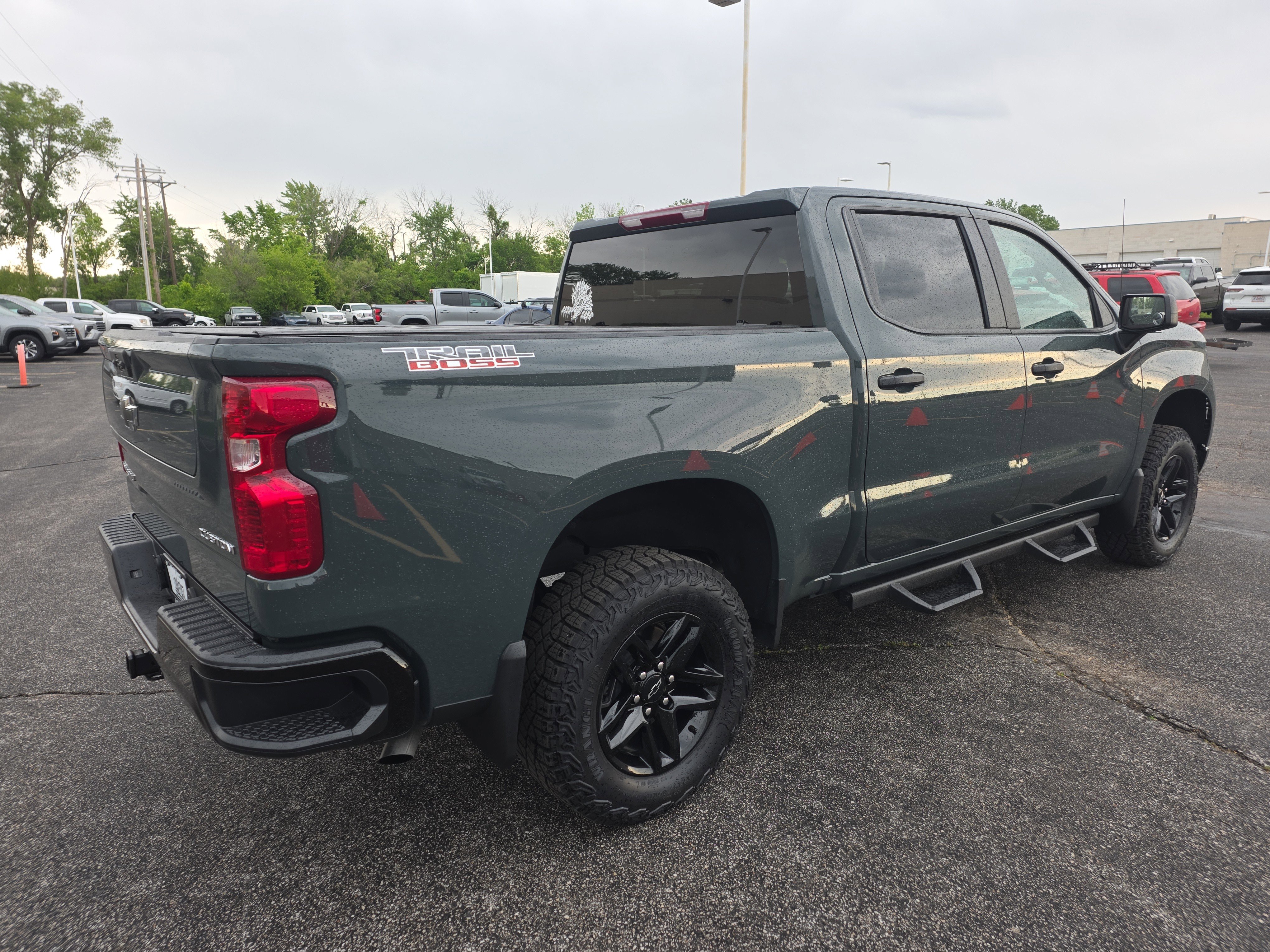 Used 2026 Chevrolet Silverado 1500 Custom Trail Boss AWD/4WD image 3