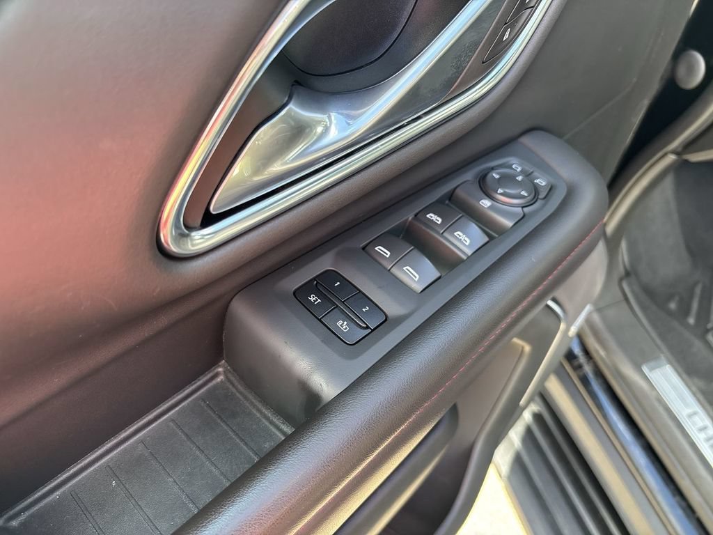 Certified 2023 Chevrolet Suburban RST AWD/4WD image 27