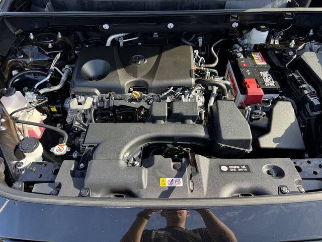 Certified 2023 Toyota RAV4 XLE Premium FWD image 31
