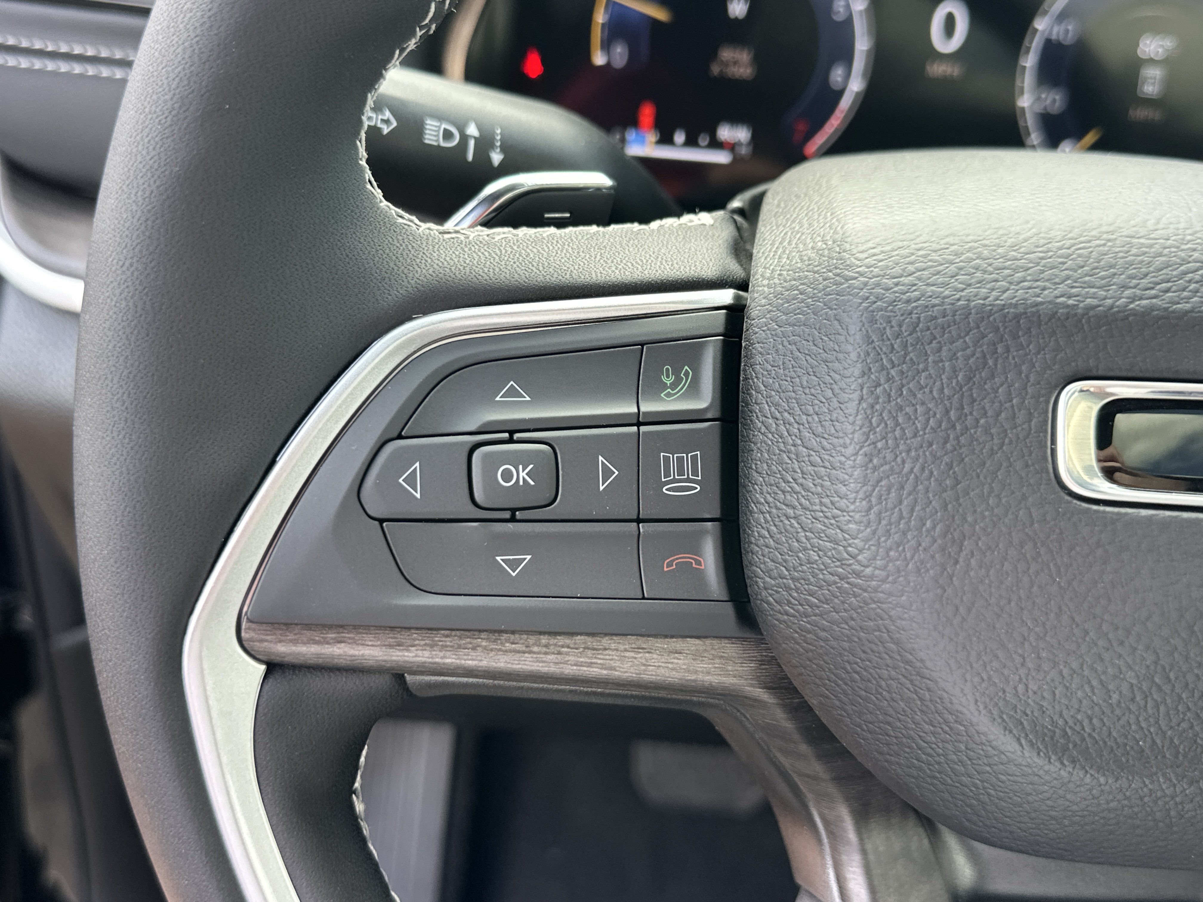 New 2027 Jeep Grand Cherokee Limited AWD/4WD image 11