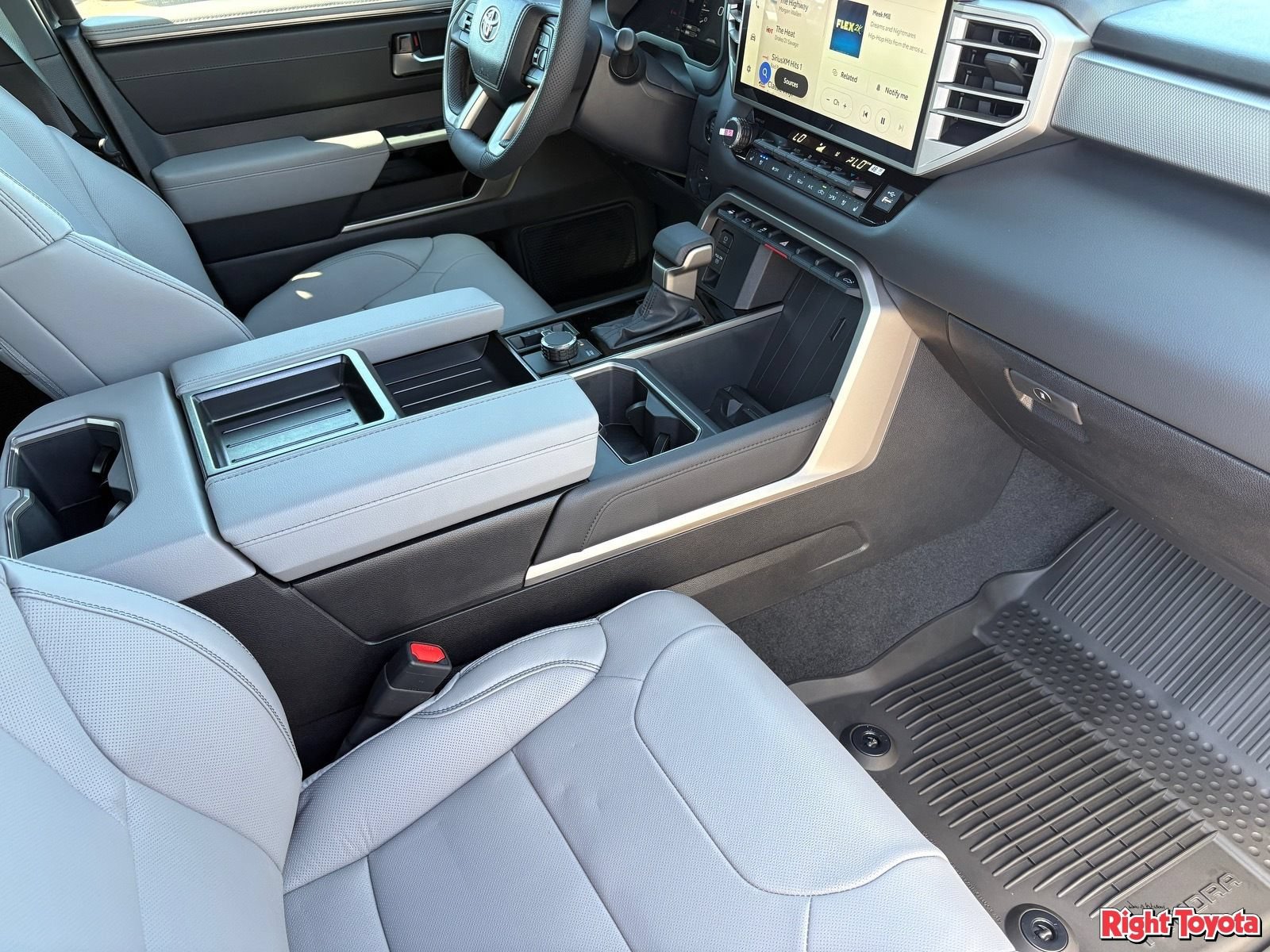 New 2026 Toyota Tundra Limited AWD/4WD image 15