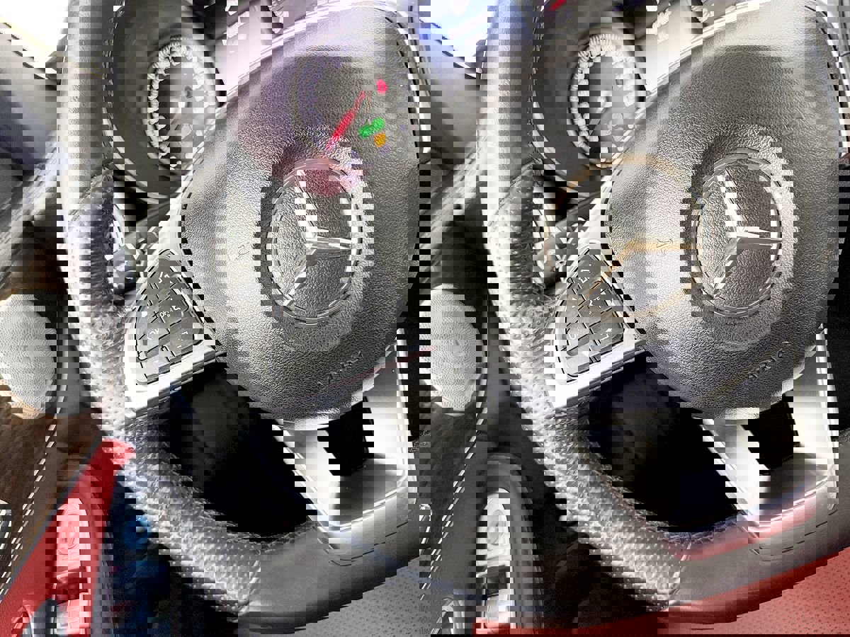 Used 2015 Mercedes-Benz C 400 4MATIC image 53