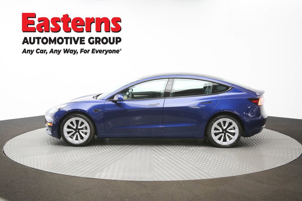 Used 2022 Tesla Model 3 Standard Range RWD image 58