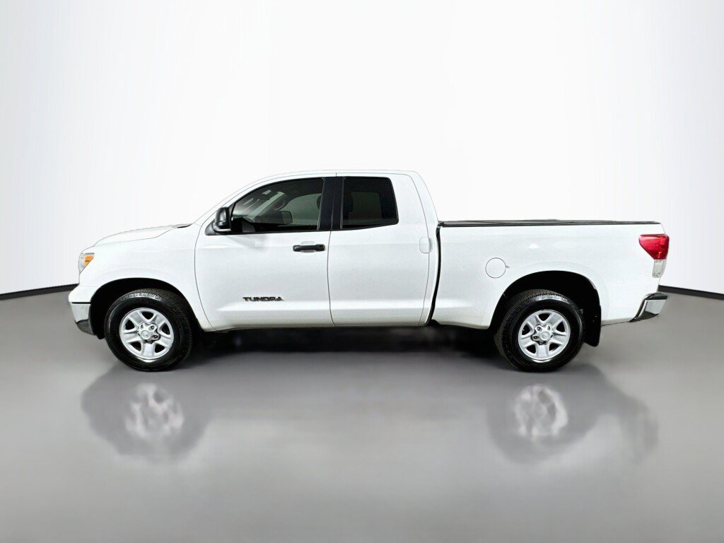Used 2013 Toyota Tundra 2WD Double Cab image 2