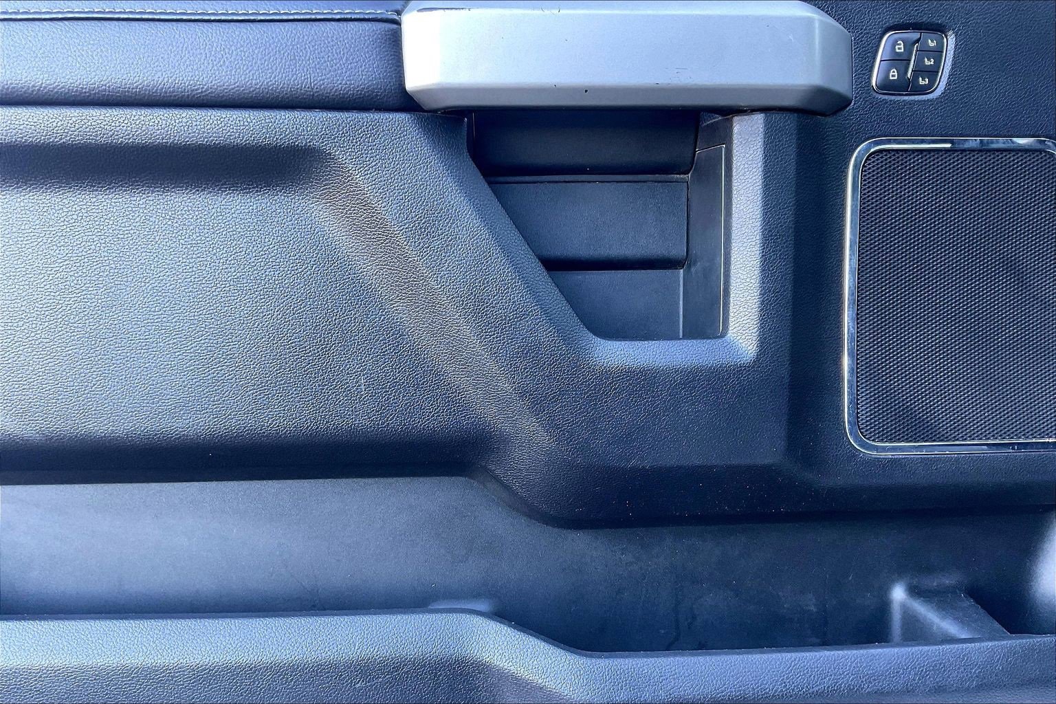 Used 2021 Ford F350 Lariat w/ Lariat Value Package image 15