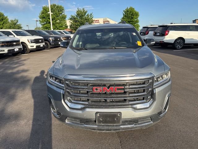 Used 2023 GMC Acadia AT4 w/ Technology Package AWD/4WD image 2