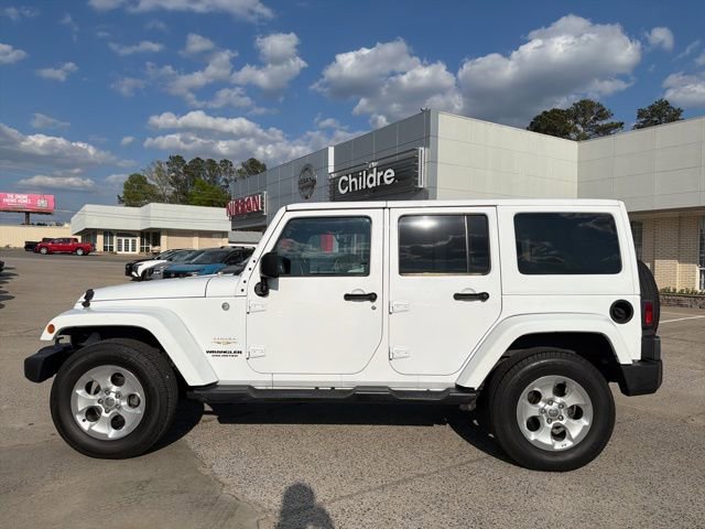 Used 2015 Jeep Wrangler Unlimited Sahara w/ Connectivity Group image 1