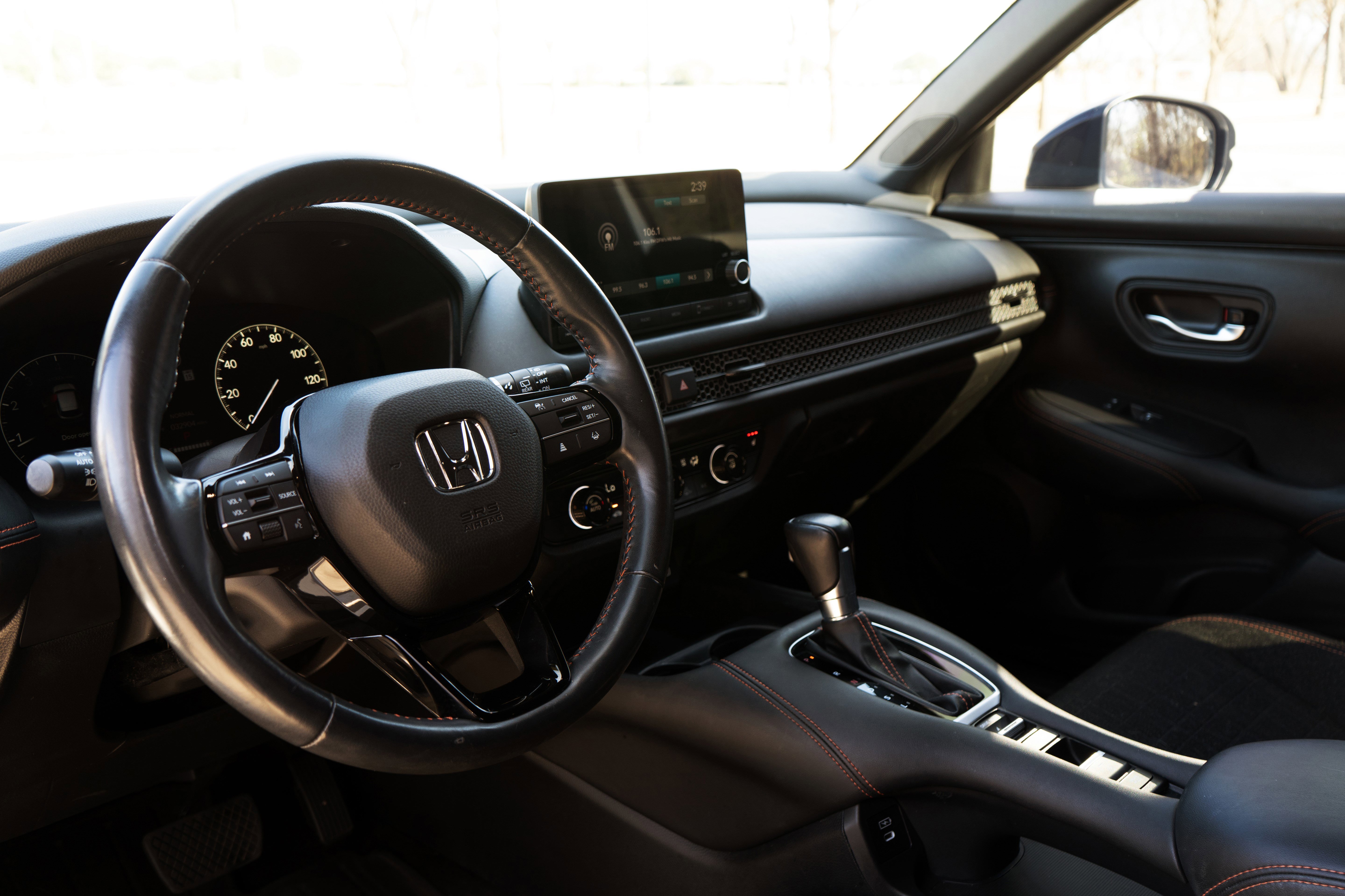 Certified 2024 Honda HR-V Sport image 16