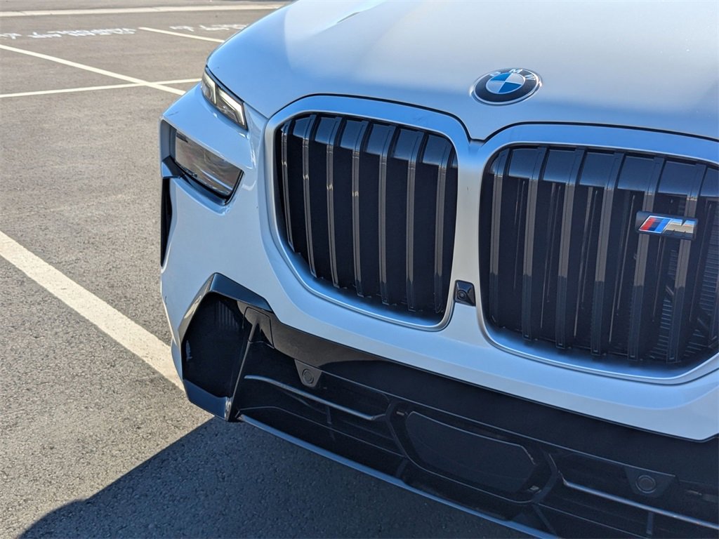 New 2026 BMW X7 M60i image 38