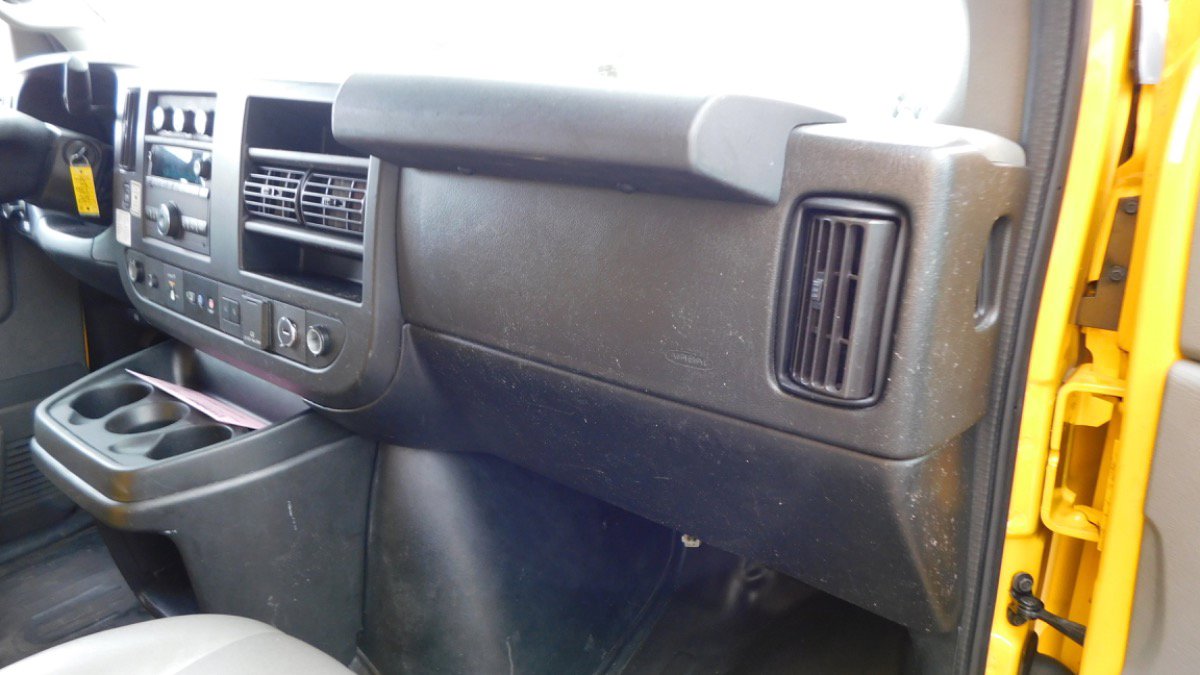 Used 2021 GMC Savana 3500 Extended w/ Power Convenience Package image 21