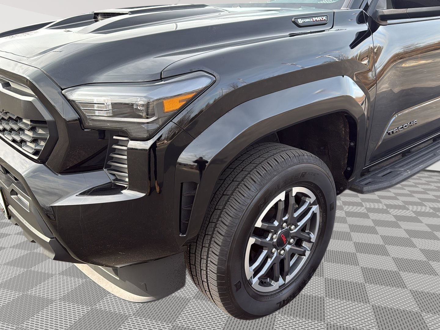 Used 2024 Toyota Tacoma TRD Sport AWD/4WD image 20
