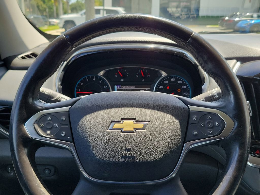 Used 2018 Chevrolet Traverse Premier w/ Driver Confidence II Package FWD image 26