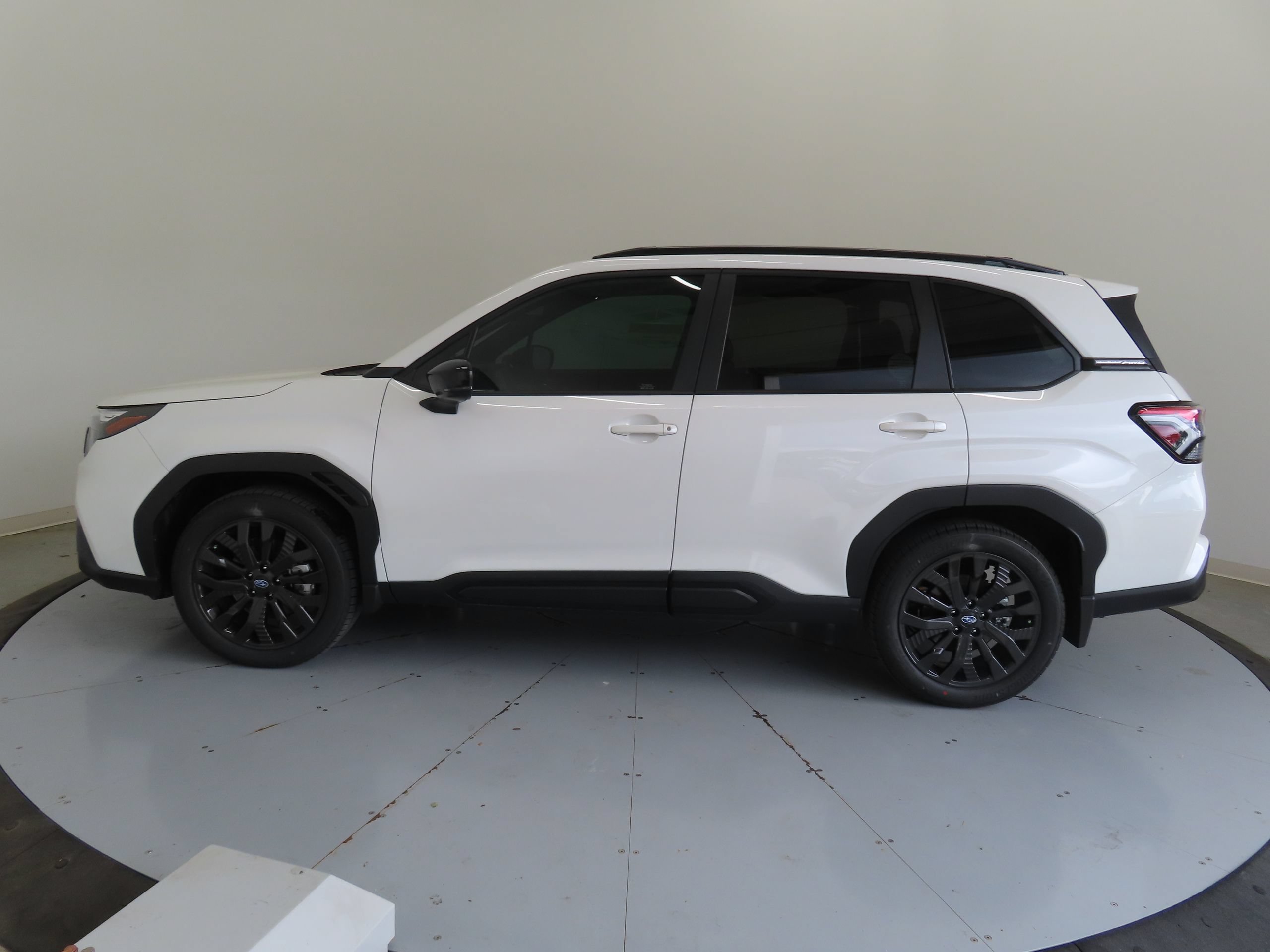 New 2026 Subaru Forester Sport w/ Onyx Edition AWD/4WD image 6