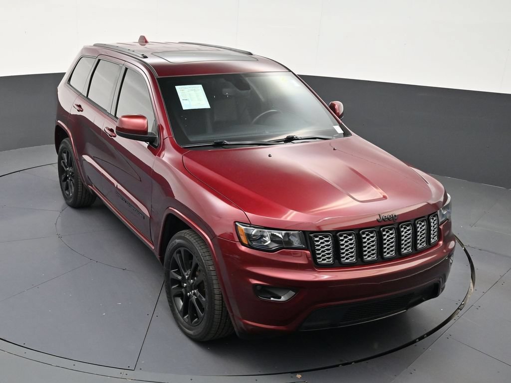 Used 2020 Jeep Grand Cherokee Altitude RWD image 19