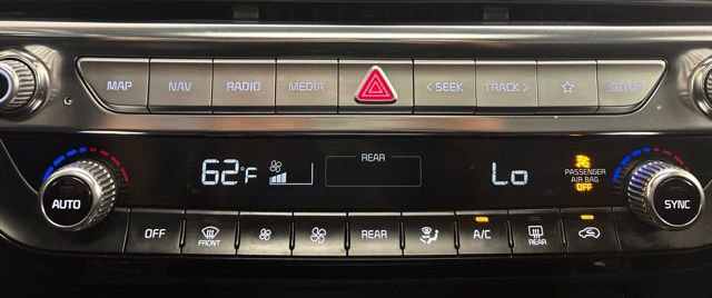 Used 2022 Kia Telluride SX w/ Towing Package FWD image 33