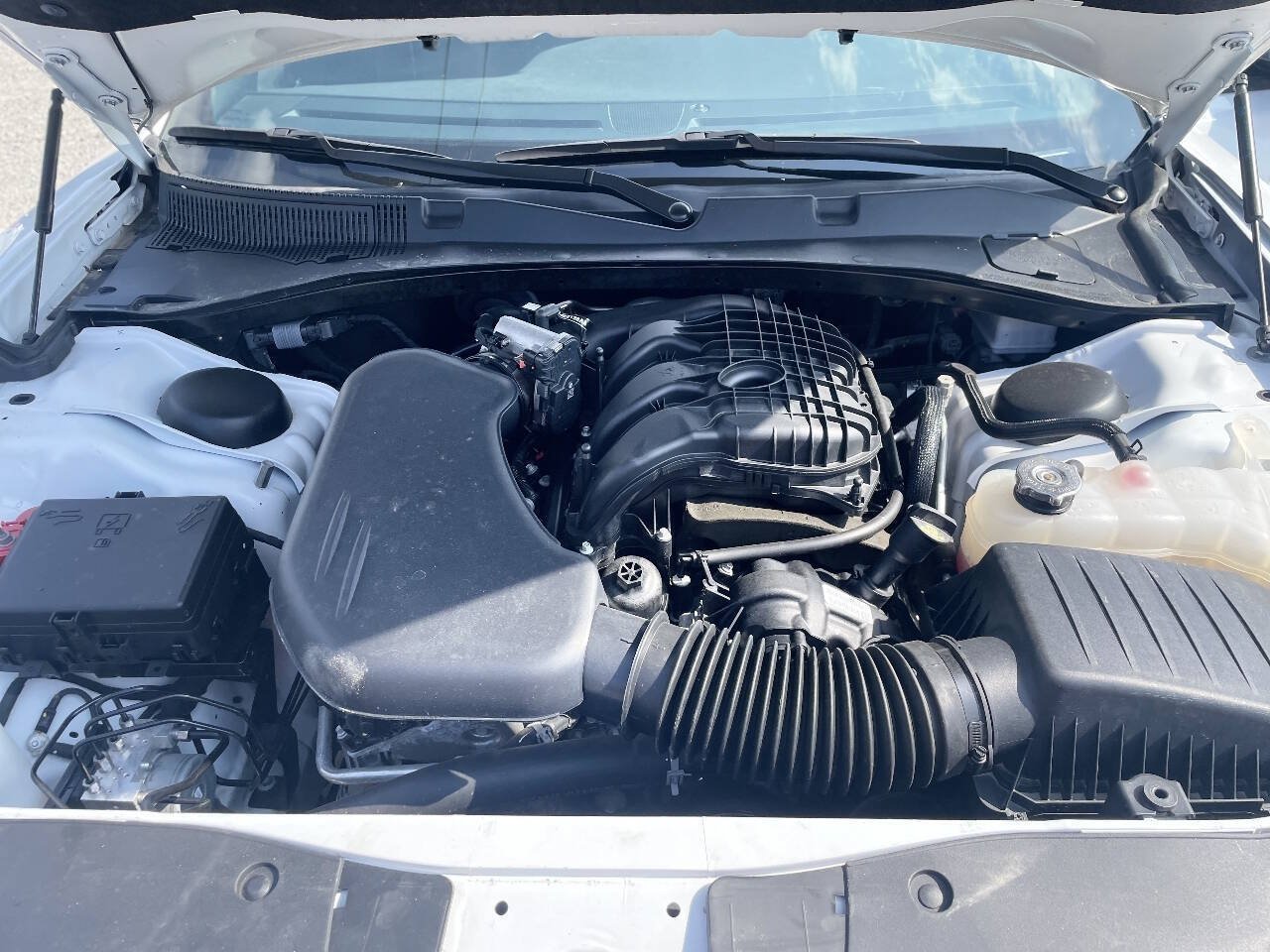 Used 2023 Dodge Charger SXT RWD image 11