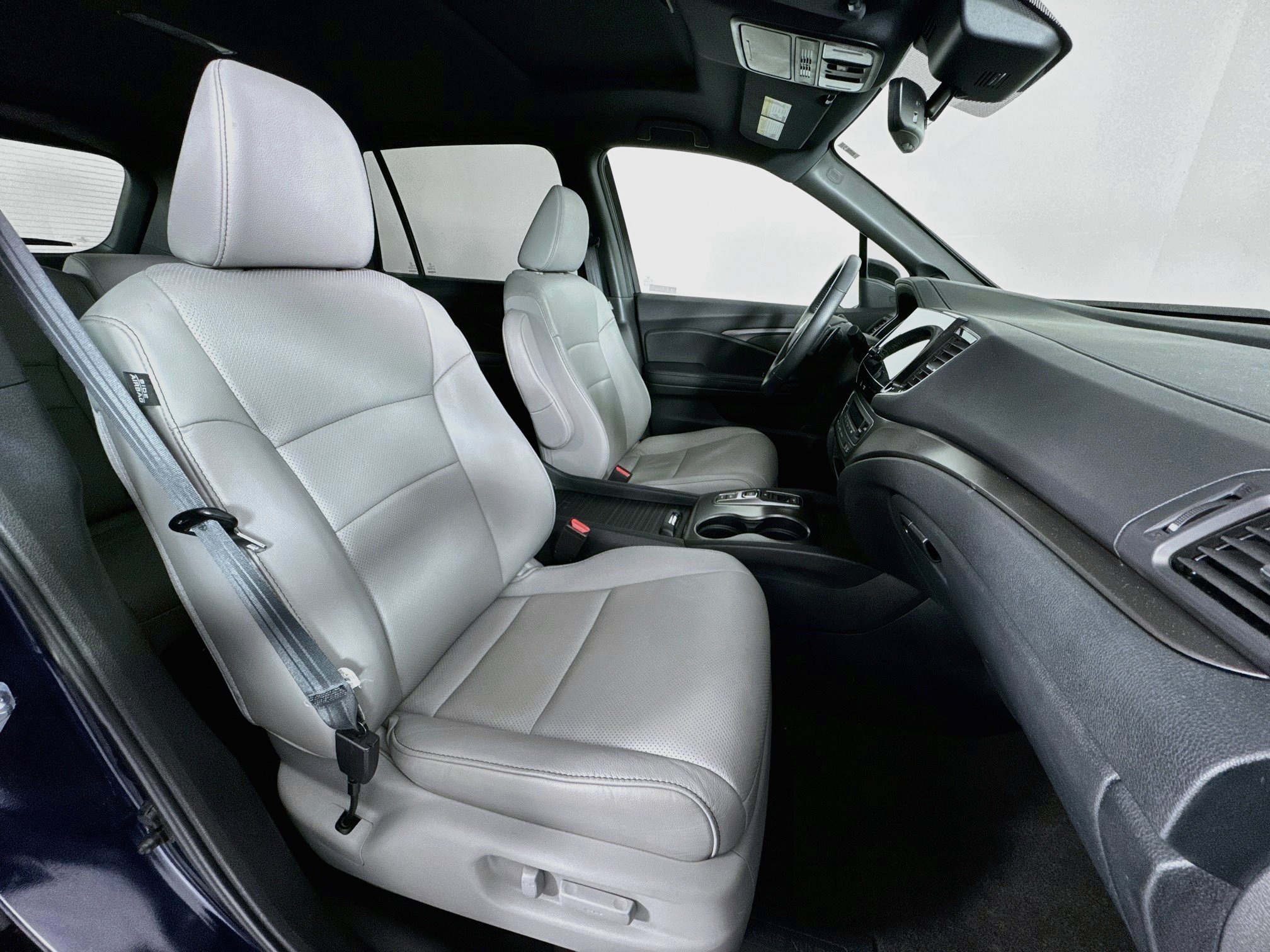 Certified 2023 Honda Passport EX-L image 28